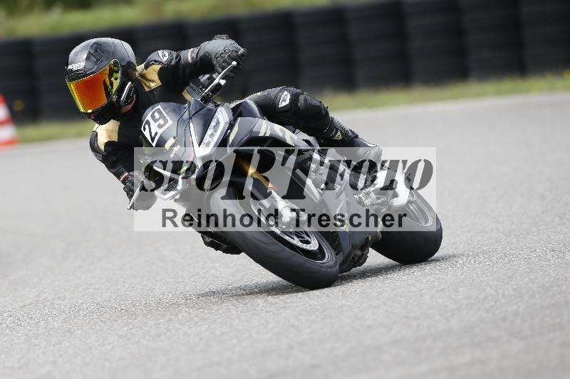 /37 28.07.2025 Dunlop Ride und Test Day ADR/Trackday Erfahren gelb Trackday schnell  rot/29